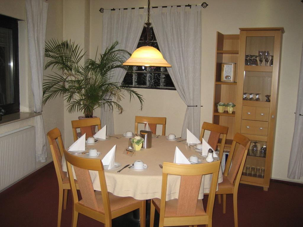 Hotel Zum Schnackel In Mainz Wiesbaden Bagian luar foto