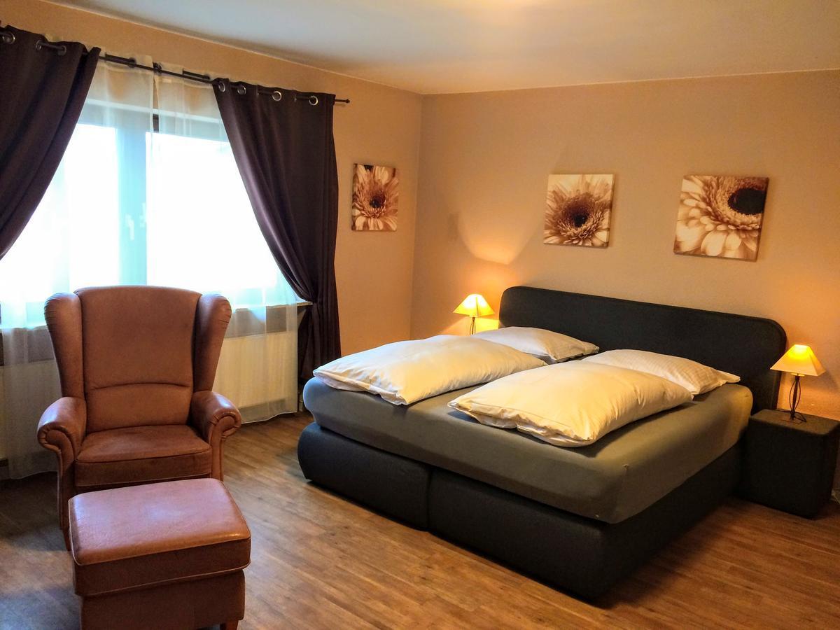 Hotel Zum Schnackel In Mainz Wiesbaden Bagian luar foto