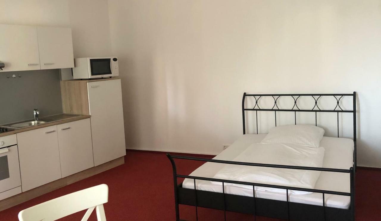 Hotel Zum Schnackel In Mainz Wiesbaden Bagian luar foto
